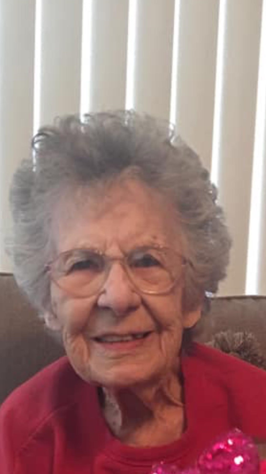 Obituary of Lucille G Swain