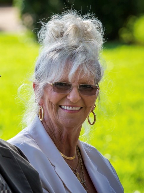 Avis de décès de Wanda Walker Debolt