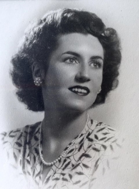 Obituary of Moira Ellen Burke