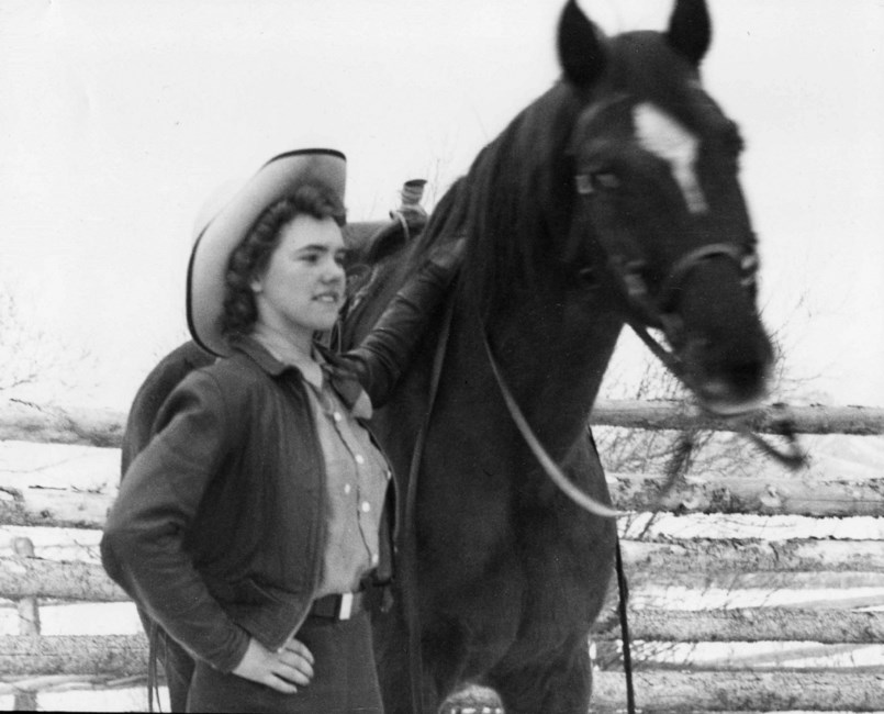 Obituary of Aloha Gene Harvey