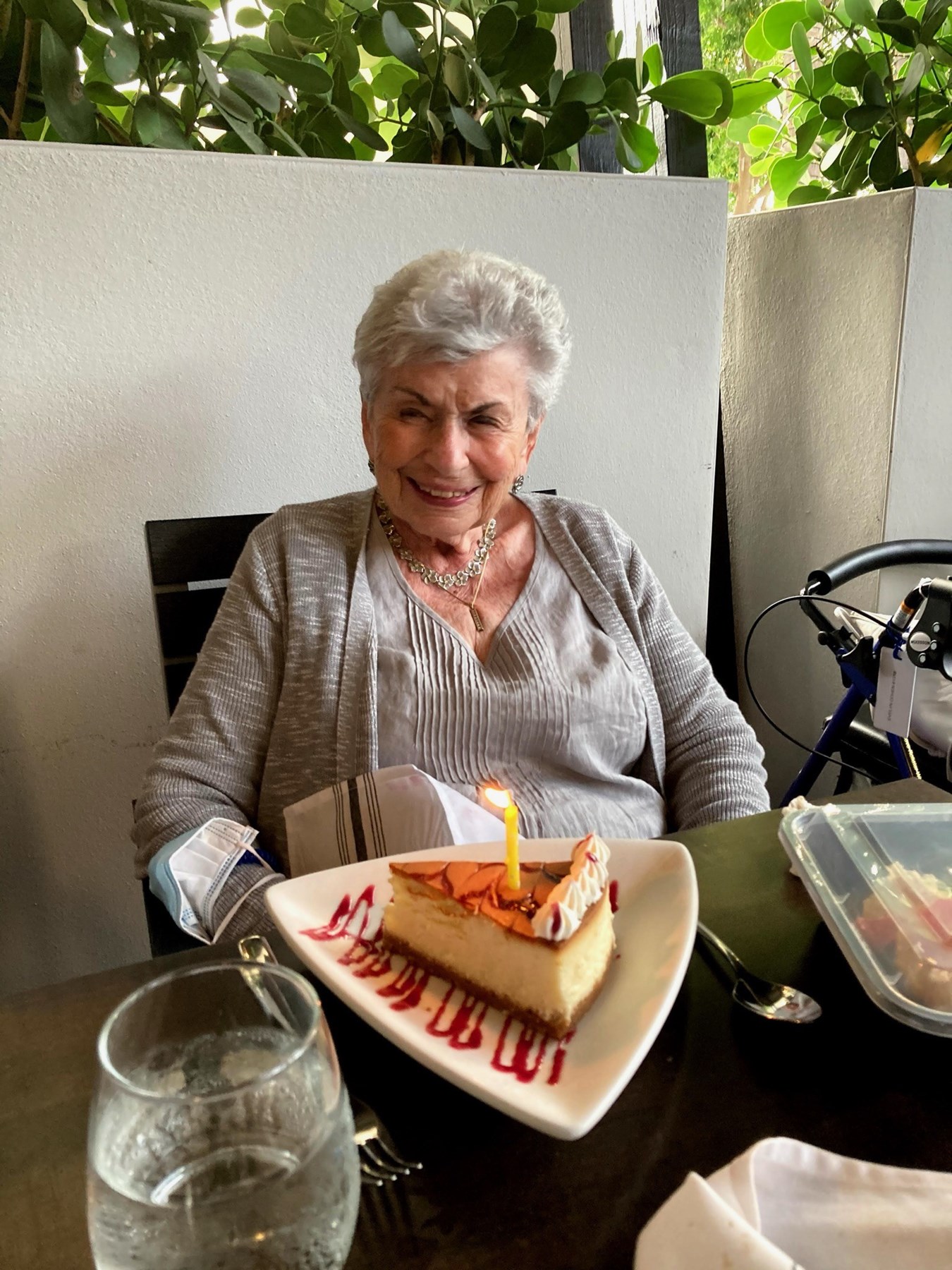 Obituary of Evelyn G. Cohen