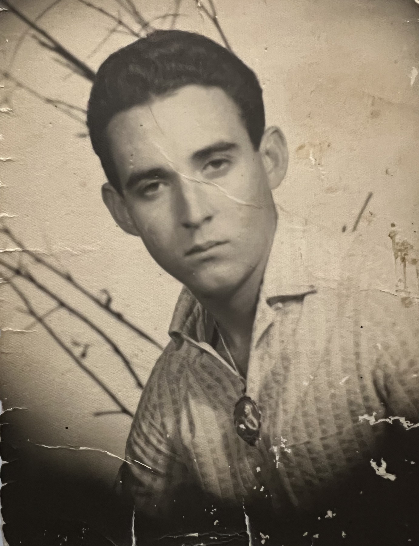 Obituary of Julian Ramon Gonzalez