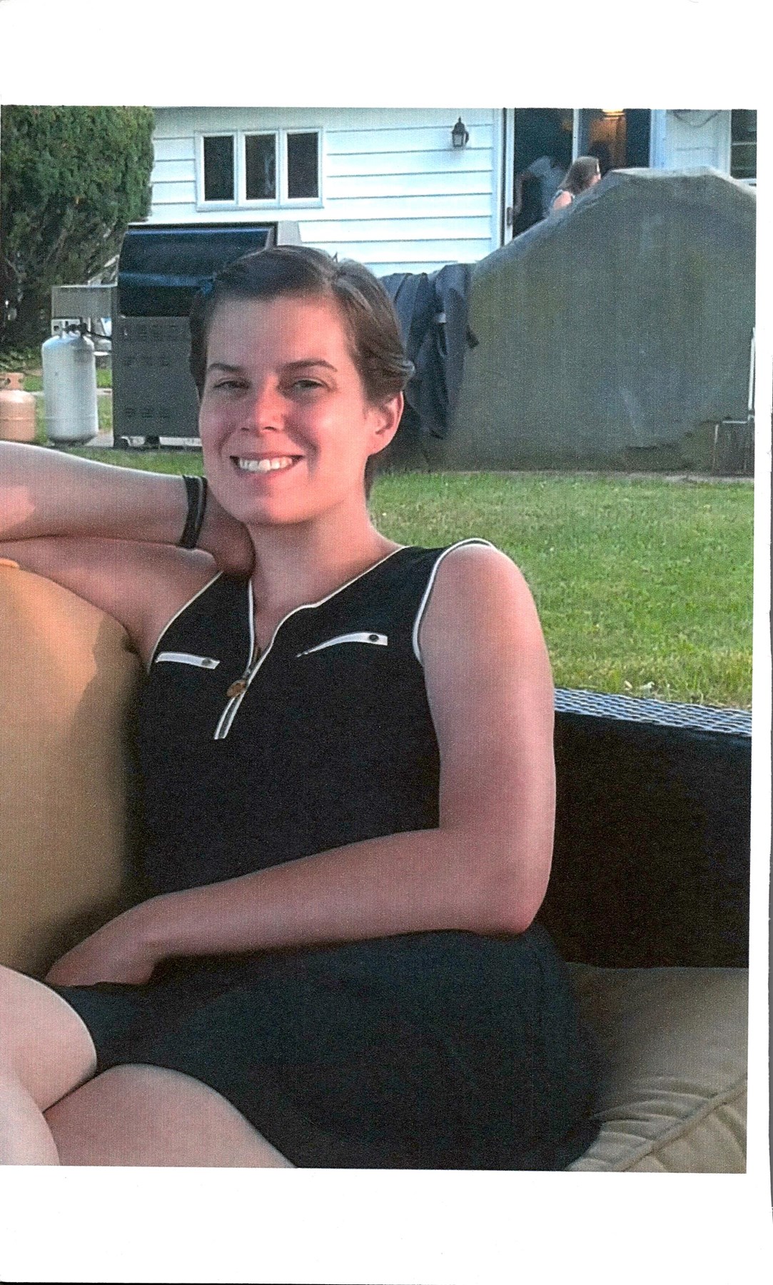 Obituary of Holly Johanna Engel