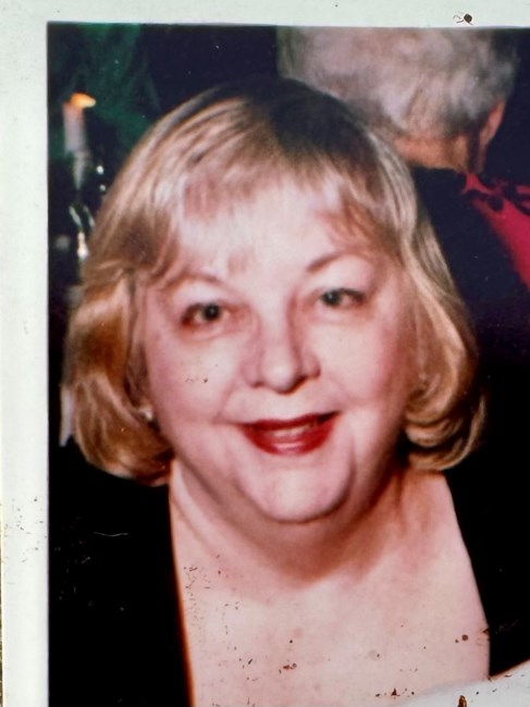 Obituary of Lois "Dr. Fennelly" M. Sessoms