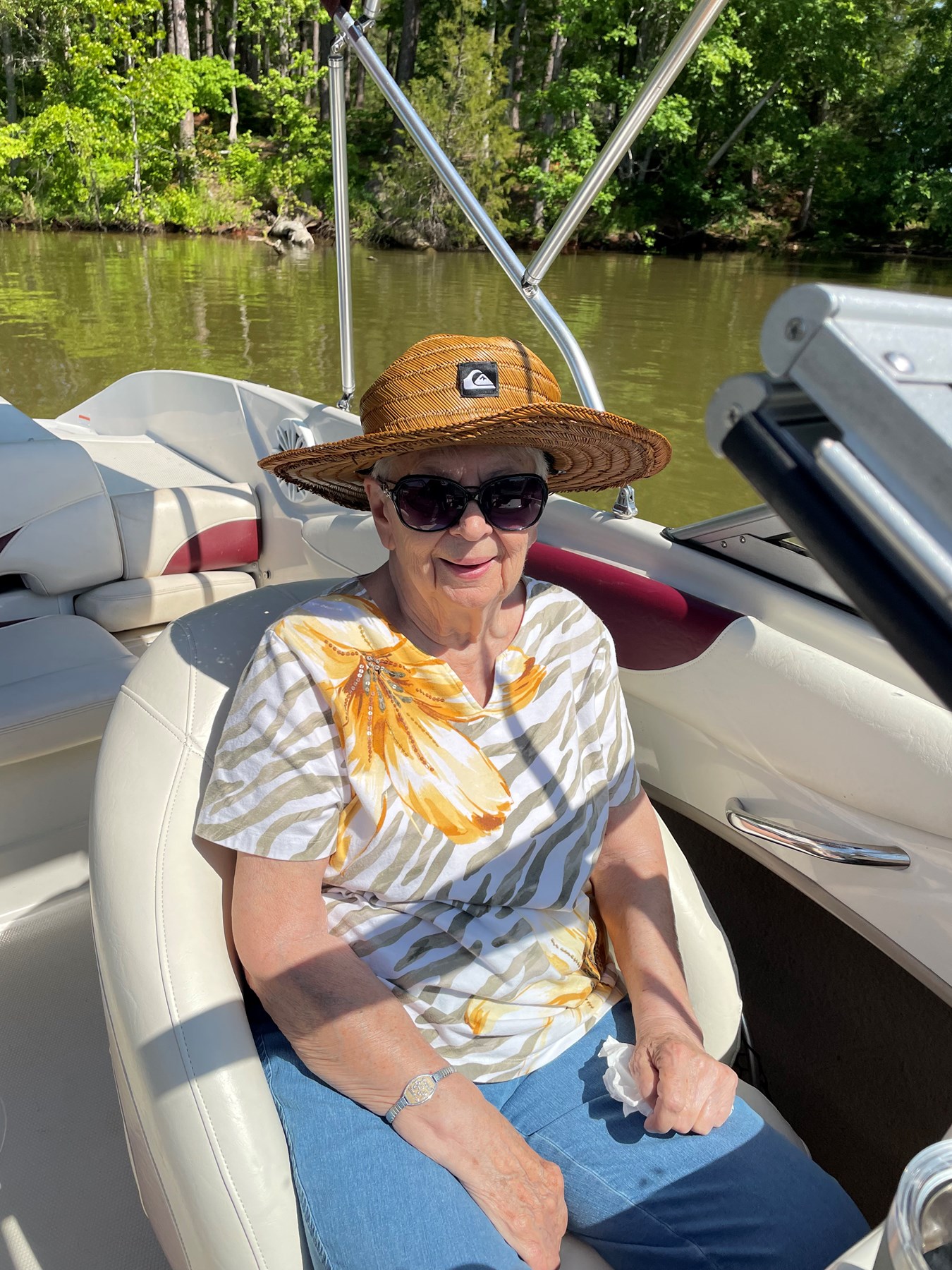 Obituario de Theresa M. Hoon