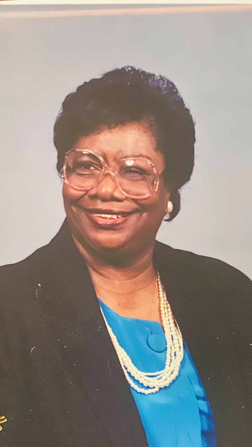 Obituary of Hyacinth Winnifred Campbell