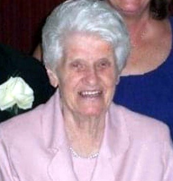 Obituario de Doris Reinhardt
