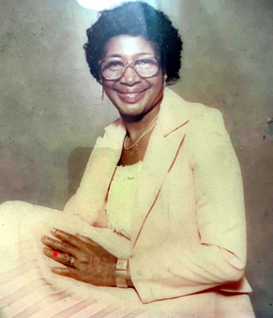 Obituary of Eunice Ophelia Russell