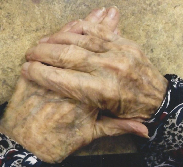 Obituary of Anna Loyce Stokes