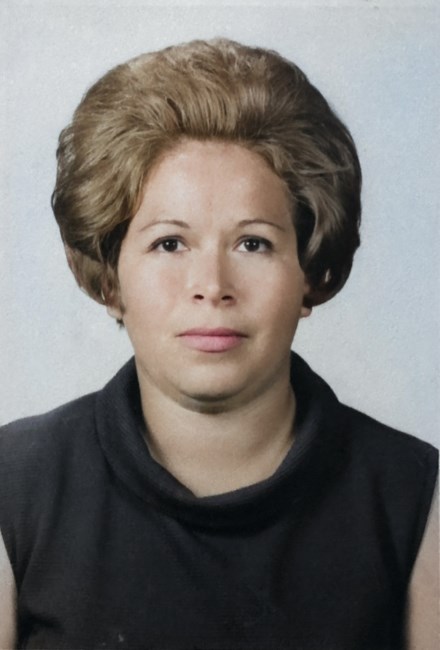 Obituary of Bertha T. Bañuelos