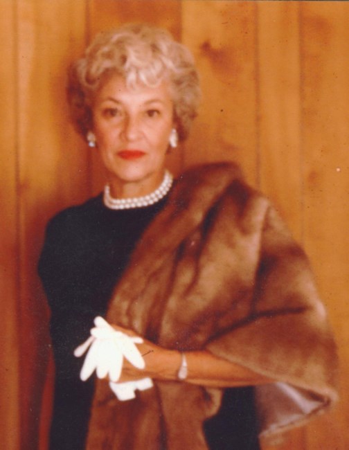 Obituario de Lillian M Atkins