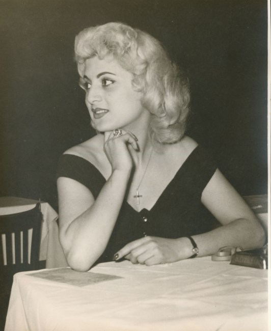 Obituary of Vasiliki "Vivian" Pride