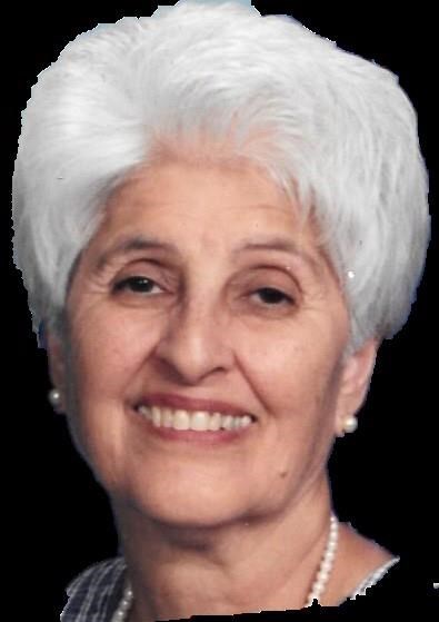 Obituary of Consuelo La Riva
