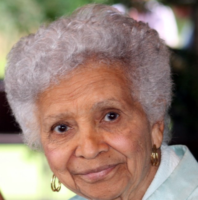 Obituary of Violet Marie Mendonca