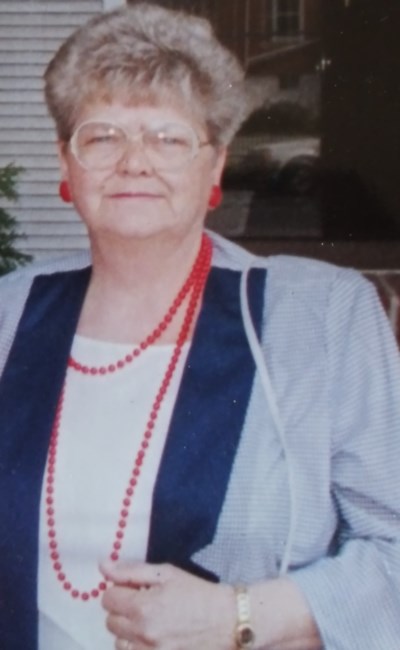 Obituario de Dorothy T. Hamel