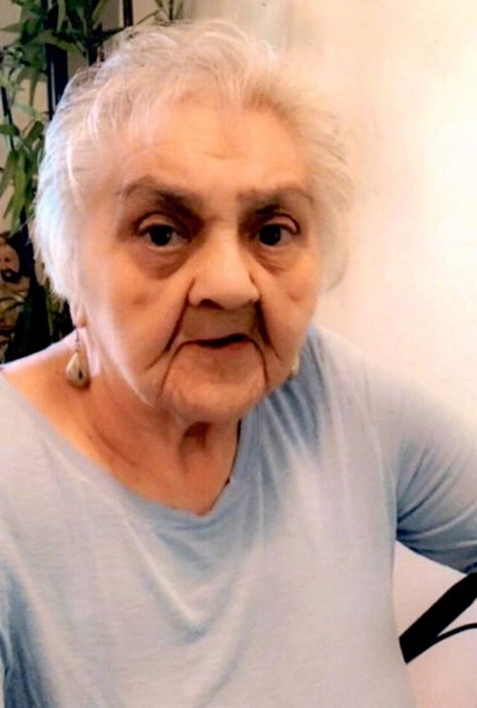 Obituary of Esther L Gradillas