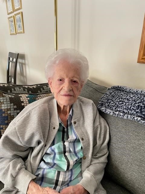 Obituary of Laura May Connelly