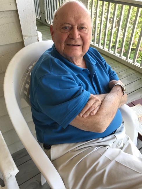 Obituary of Willis Showers Hoch