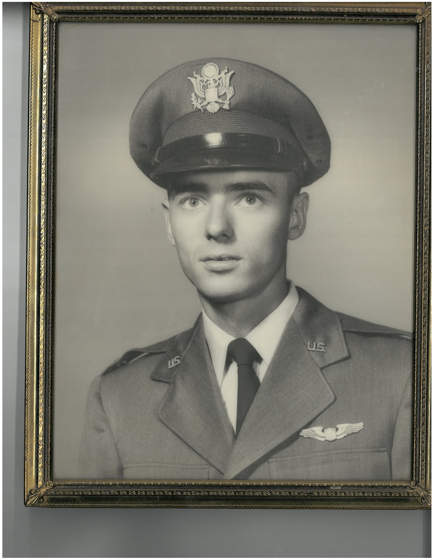 Obituary of Robert W. Howard