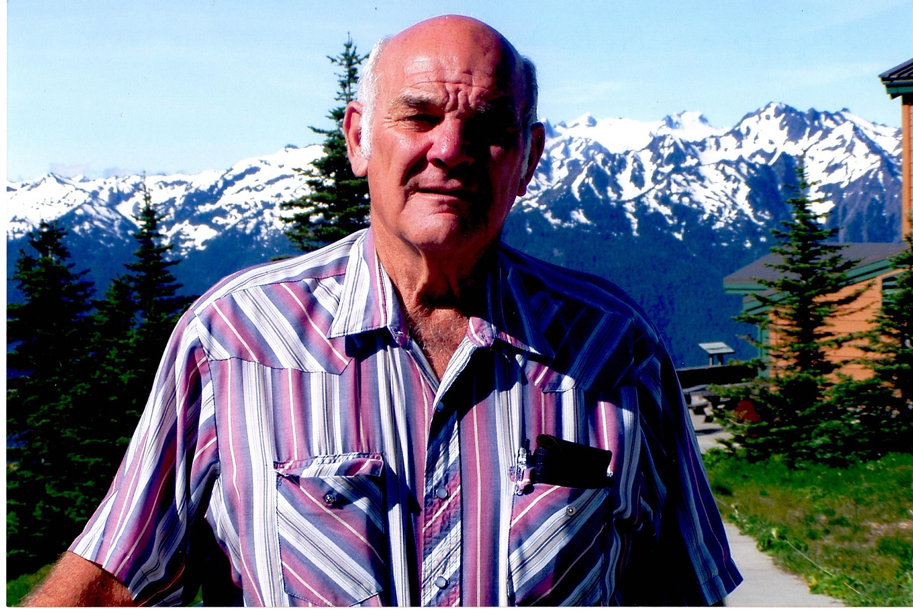 Obituary of Edward Loren Shinn