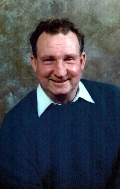 Obituario de Lyle Armstrad Dennis