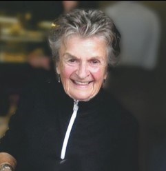 Obituary of Beverley Rae (Moore) Reynolds