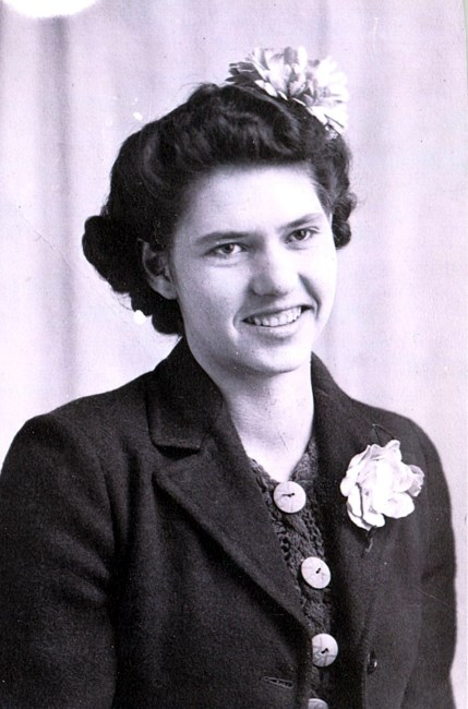 Obituary of Maxcine Cox