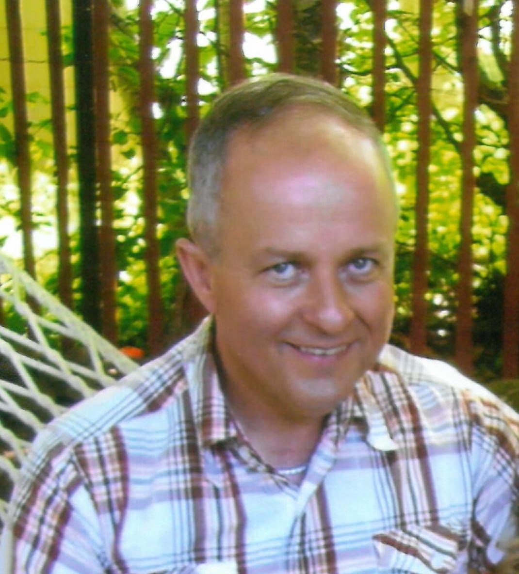 Obituario de Charles Maltais