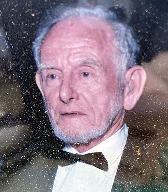 Obituario de John G. Schmidt