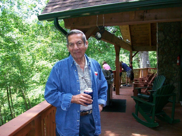 Obituary of Mike Enriquez