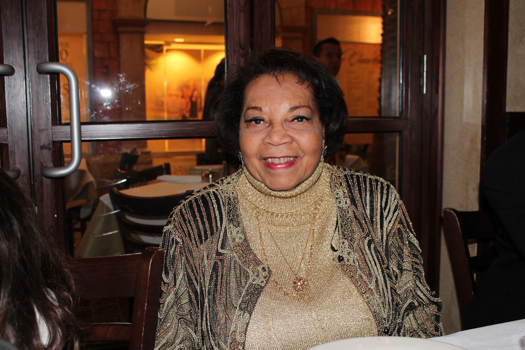 Obituary of Vera Charlotte Borders Lippman