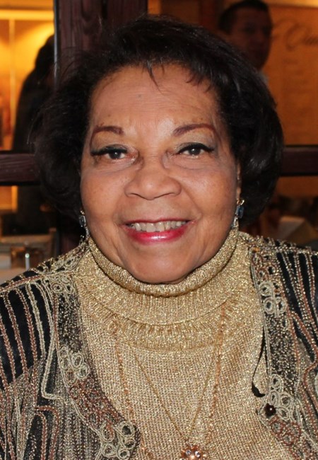 Obituary of Vera Charlotte Borders Lippman