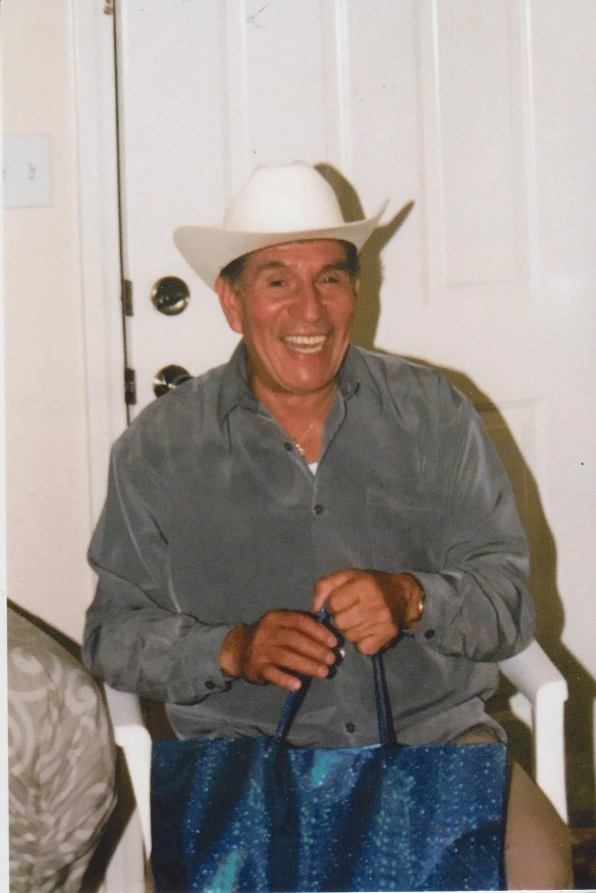 Obituary of Leonardo Perez Corona