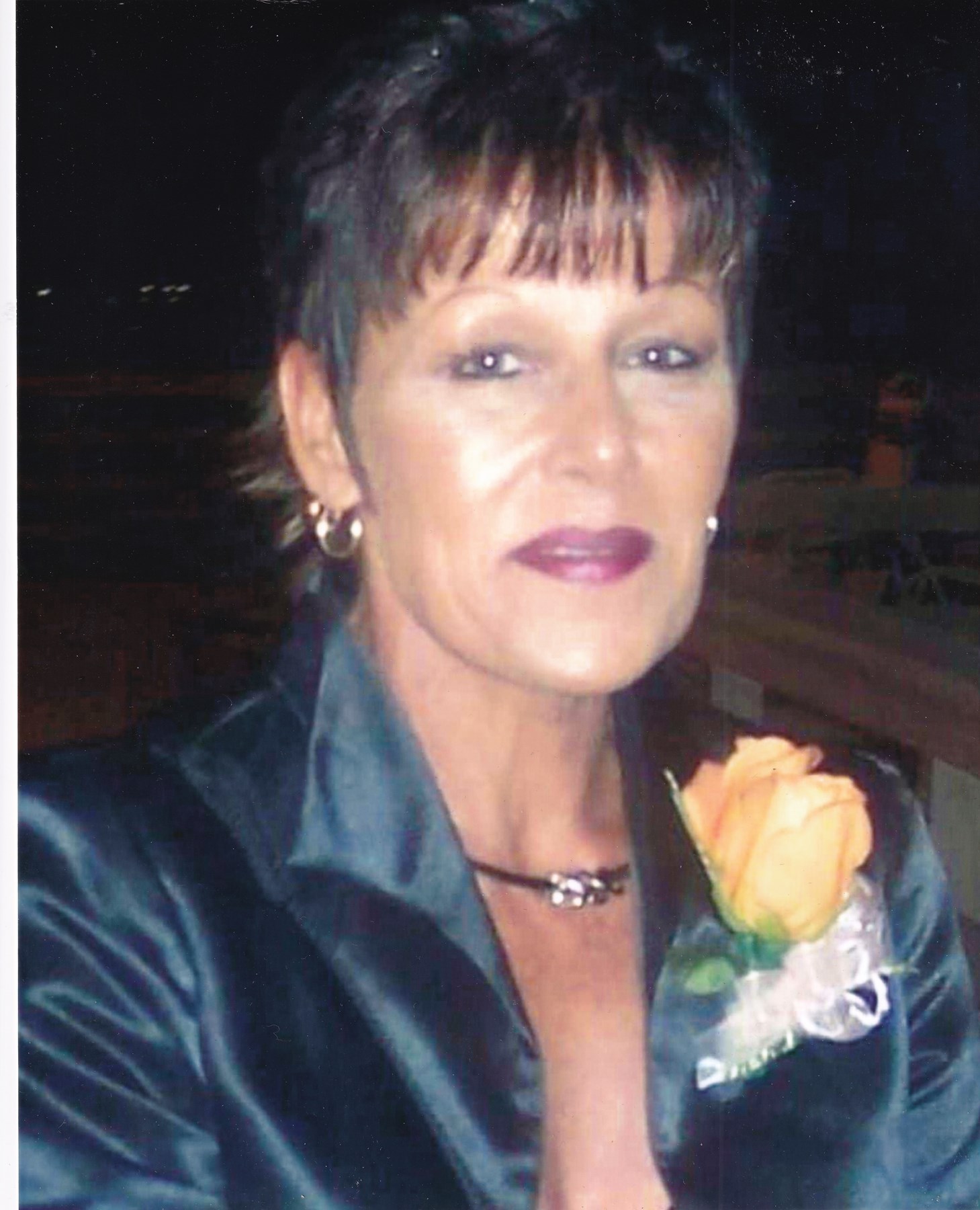 Obituary of Donna Sherwood Cross