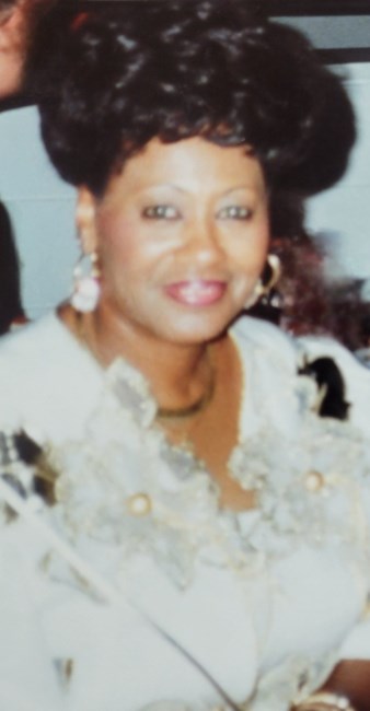 Obituary of Linda E. Chambers