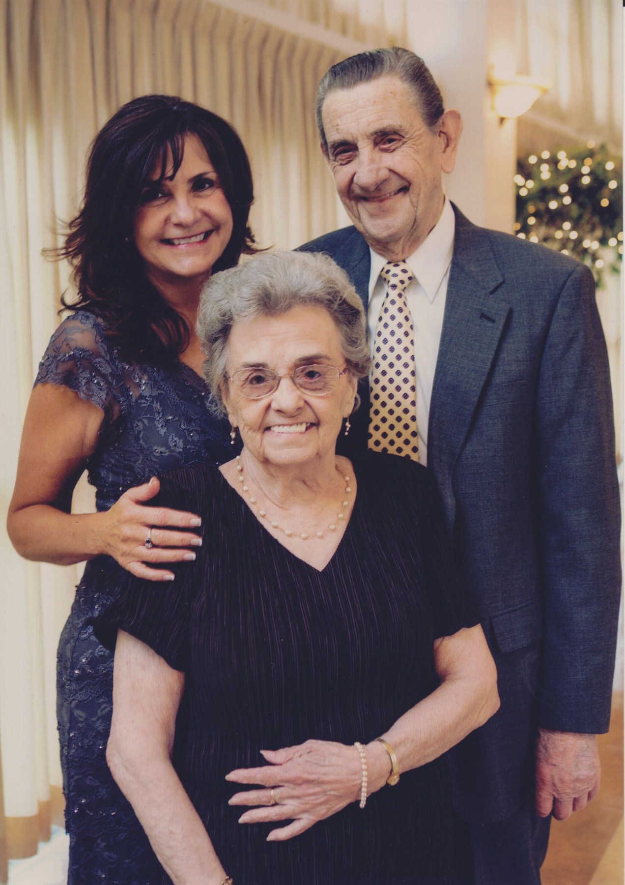 Obituary of Marie Wolf Sims