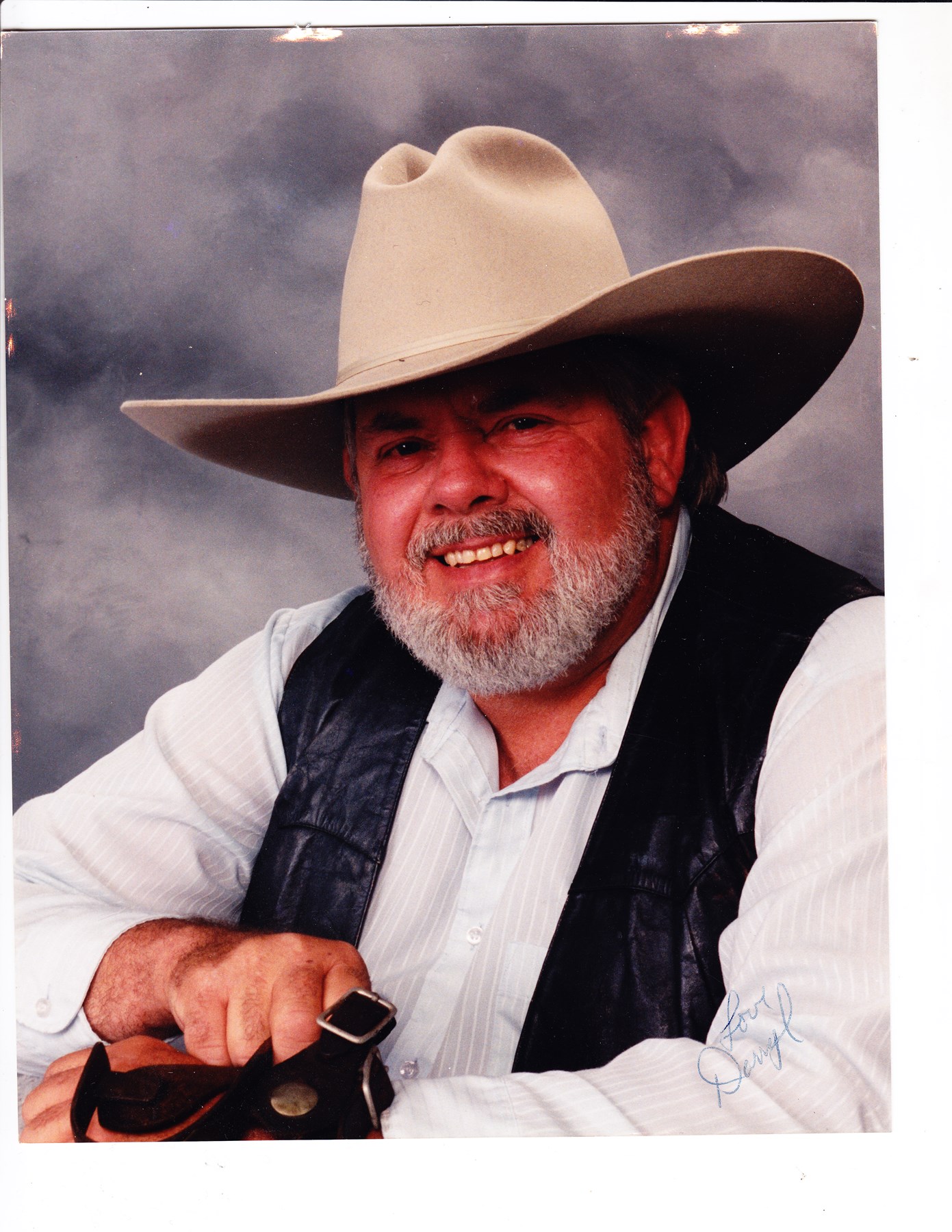 Obituary of Darryl Grant McCartor