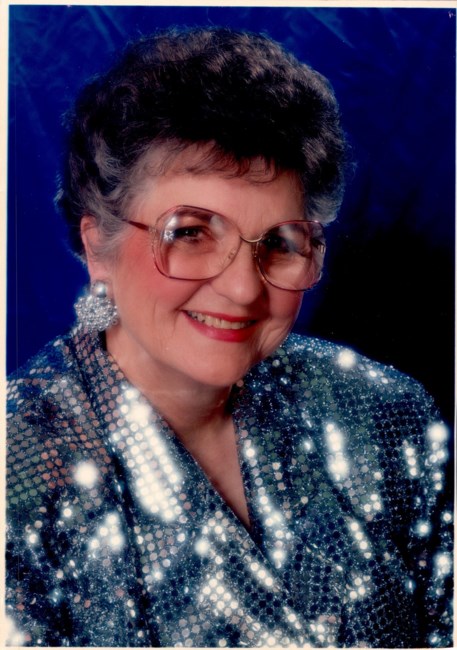 Obituario de Lorraine M. Kolo