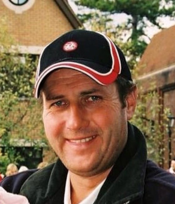 Obituario de Mr.  Andrew Paul Macklin