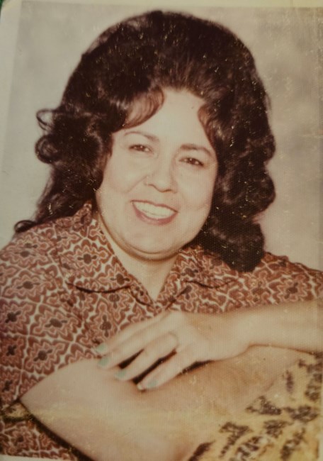 Obituary of Vera Saunders