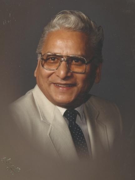 Obituario de Simon R. Urbina