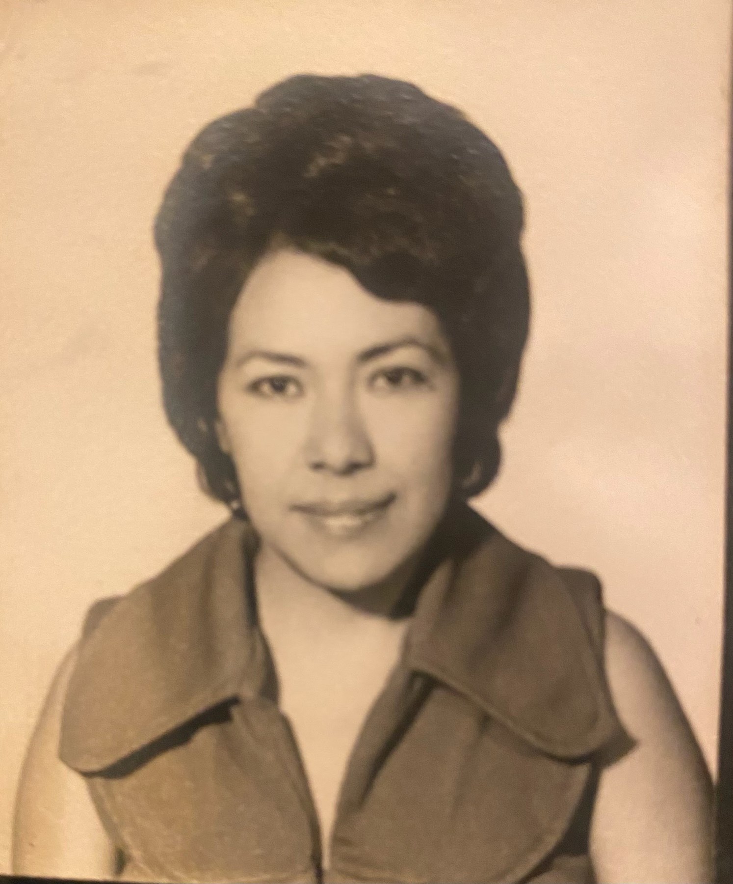 Obituary of Maria Zoila R. Mendez