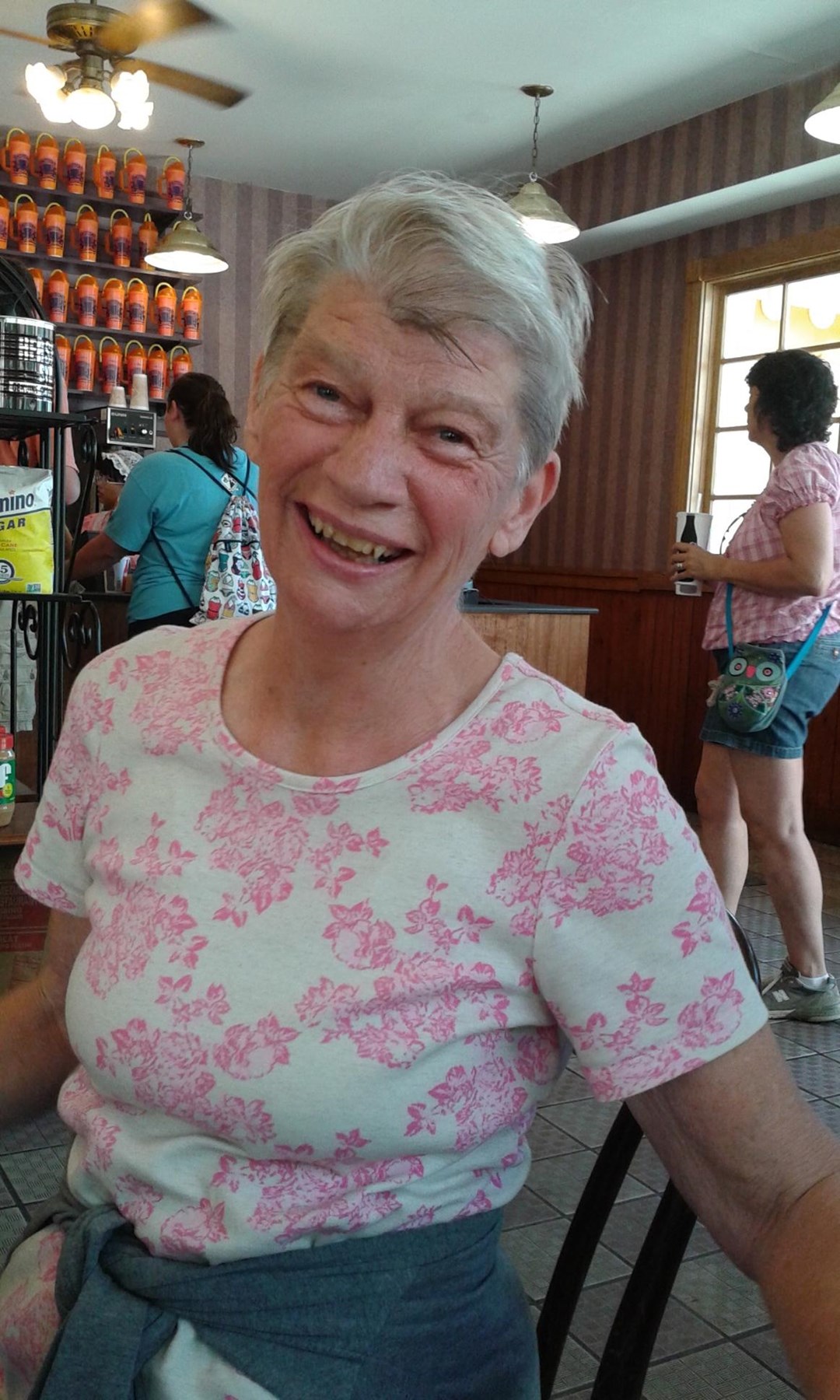 Obituary of Barbara J. (Daniels) Bradley