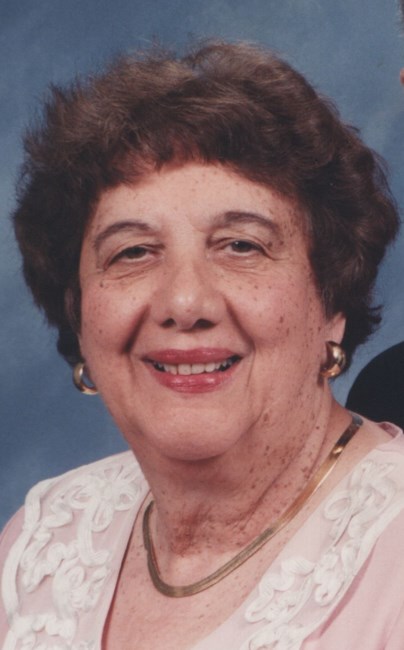 Obituary of Lucille Hoernig