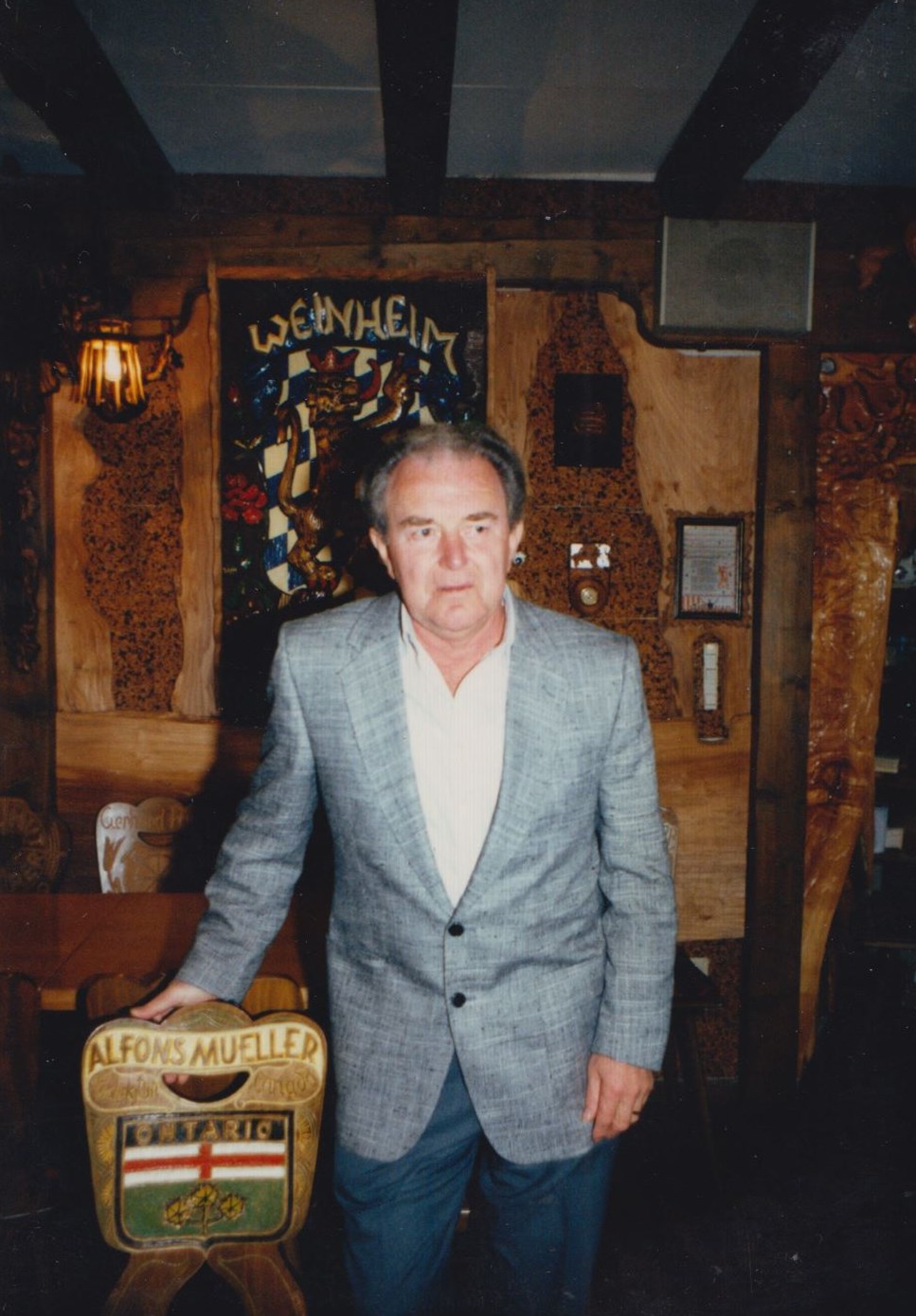 Avis de décès de Alfons Lawrence Mueller