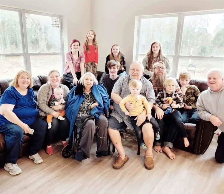 Obituary of Andrea LaDalle Newman Amos