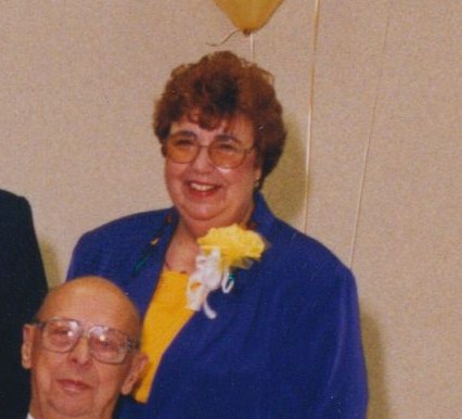 Obituary of Georgeann Hollkamp