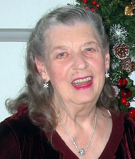 Obituary of Delores Thrasher Davis