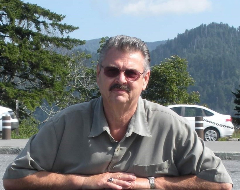 Obituario de Robert Ryan Bollea Sr.