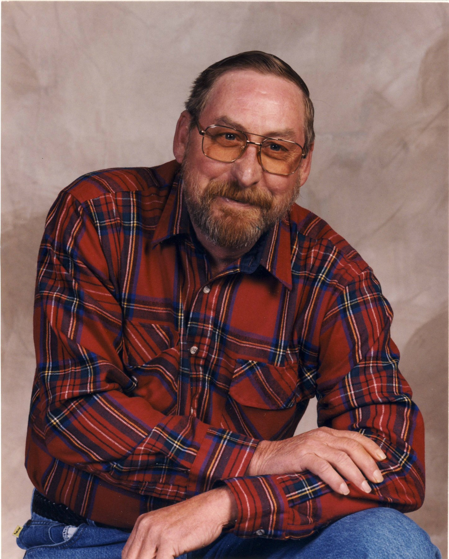 Obituary of Ross Edgar McCombs